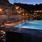 Pasturella Apartment